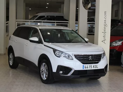PEUGEOT 5008 5008 1.6 BlueHDi Active 120