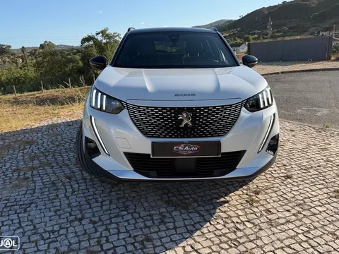 Peugeot e-2008 GT