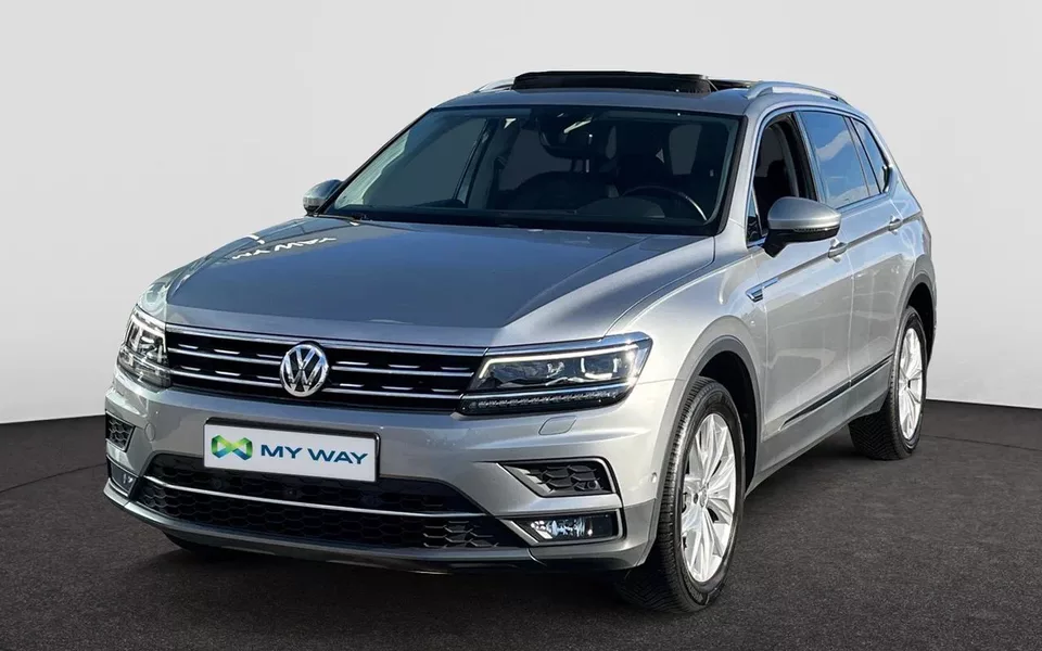 VOLKSWAGEN Tiguan Allspace Dsl 7 ZITPL. TREKHAAK PANODAK 360°CAM. CARPLAY GPS