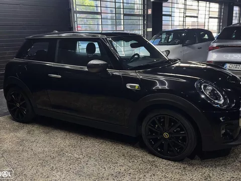 MINI 3 Portas Cooper SE