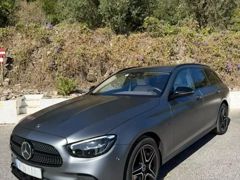 Mercedes-Benz E 300 e Station 9G-TRONIC AMG Line