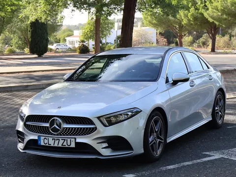 Mercedes-Benz A 200 Advanced AMG Line