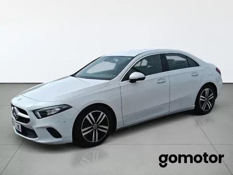 MERCEDES-BENZ Clase A A-CLASS 2.0 A 180 D DCT 116 4P