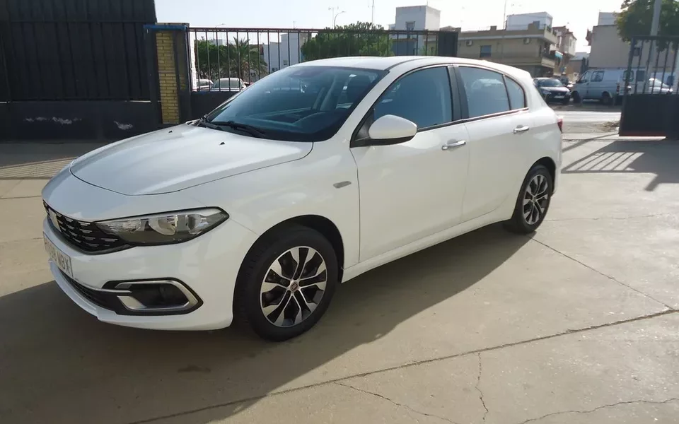 FIAT Tipo Tipo 1.0 City Live - 12800€ en Sevilla
