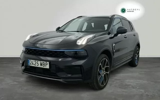 LYNK & CO 01 01 1.5T PHEV
