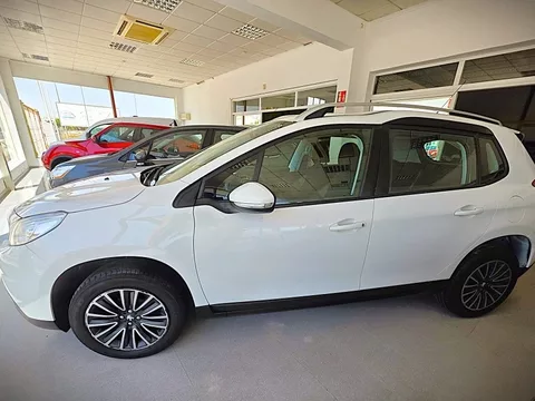 PEUGEOT 2008 2008 1.2 PureTech S&S Style 110
