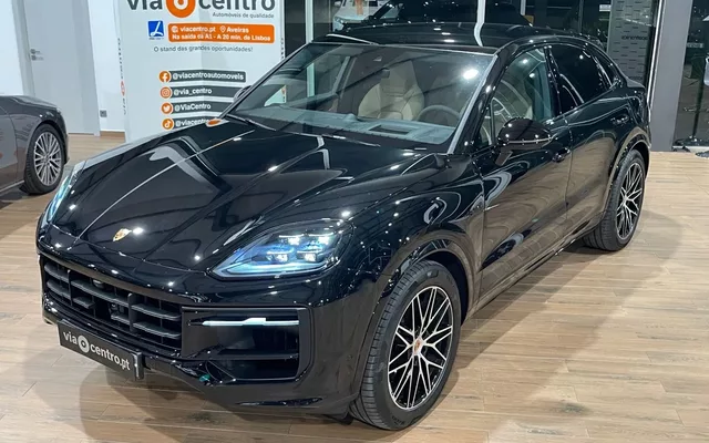 Porsche Cayenne Coupé E-Hybrid Black Edition