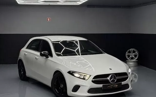 Mercedes-Benz A 180