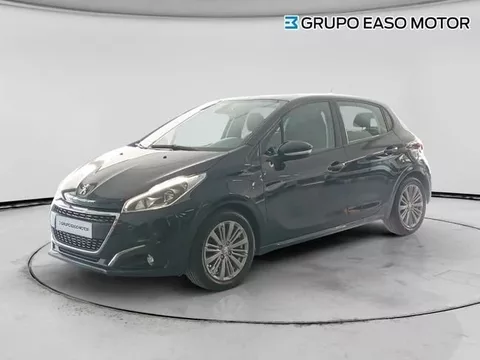 PEUGEOT 208 208 1.2 PureTech S&S Signature 82