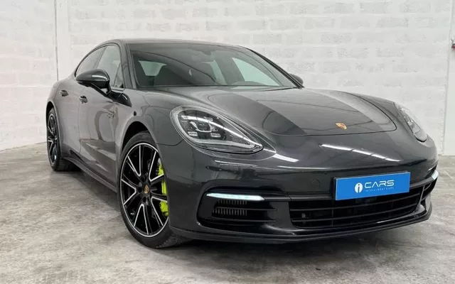 Porsche Panamera 4 E-Hybrid