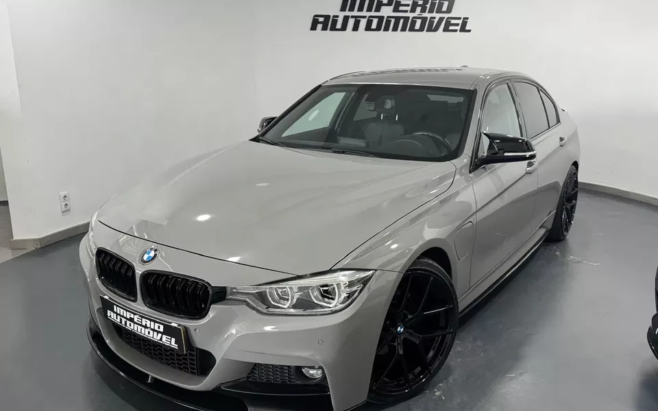BMW 330 e iPerformance Pack M