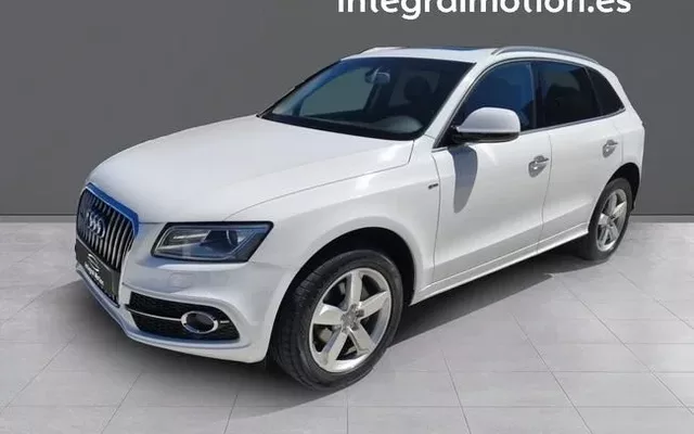 AUDI Q5 Q5 2.0TDI S line quattro-ultra S tronic 140kW