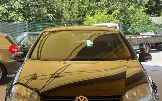 VW Golf
