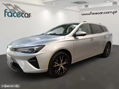 MG MG5 5 Standard Luxury