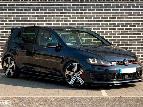 VW Golf GTI Performance BlueMotion DSG
