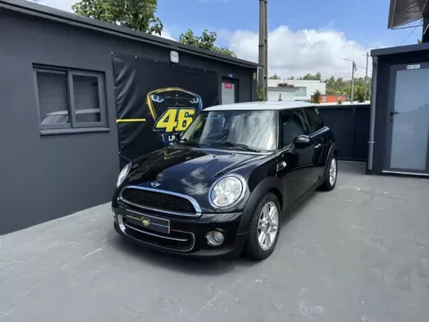 MINI Cooper 2012 Cooper D