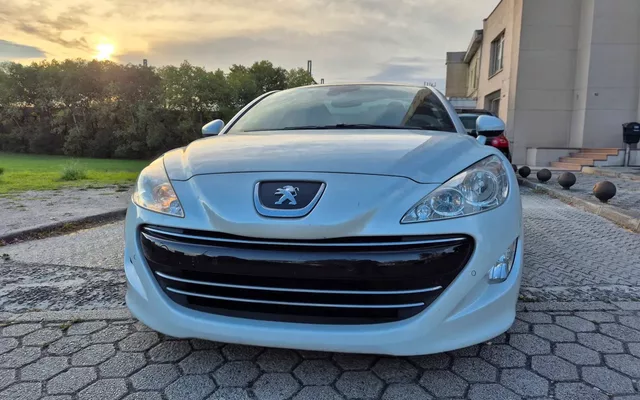 Peugeot RCZ 1.6 155 THP