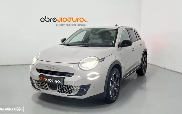 Fiat 600 1.2 Hybrid La Prima