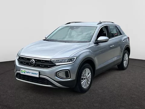 VOLKSWAGEN T-Roc AUTOMAAT 150PK CARPLAY CAMERA SENSOREN FULL LED