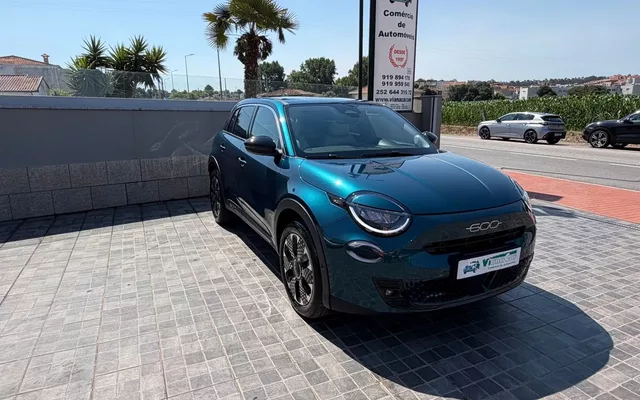 Fiat 600 1.2 Hybrid La Prima