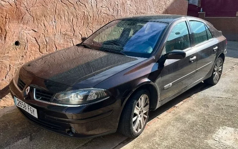 RENAULT Laguna Laguna 1.9DCI Expression 130 - 1800€ en Montblanc