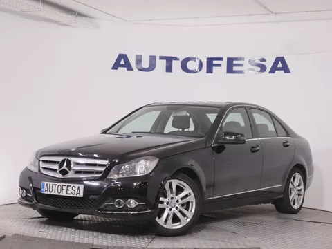 Mercedes-benz C 220 CLASE C C220 CDI AVANTGARDE 170CV 4P # NAVI,PARKTRONIC