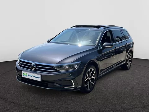 VOLKSWAGEN Passat Variant GTE GTE PHEV🔋 218PK PANODAK CARPLAY CAMERA SENSOREN TREKHAAK LED MATRIX