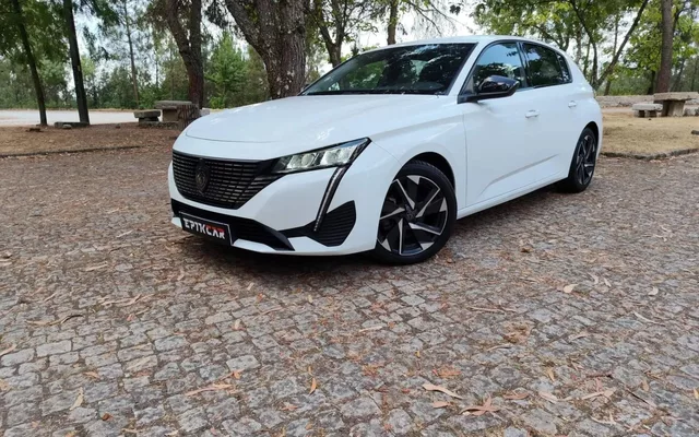 Peugeot 308 1.2 PureTech Allure EAT8