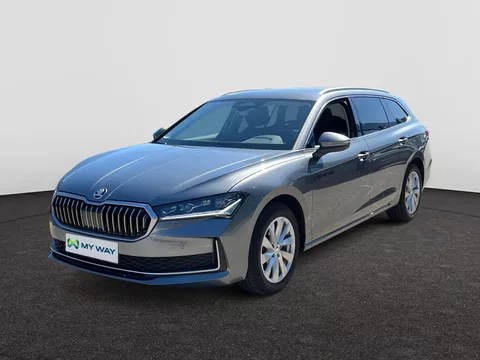 SKODA Superb Combi AUTOMAAT 150PK CAMERA SENSOREN GPS CARPLAY TREKHAAK LED MATRIX