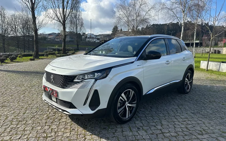 Peugeot 3008 1.6 Hybrid4 GT Line e-EAT8