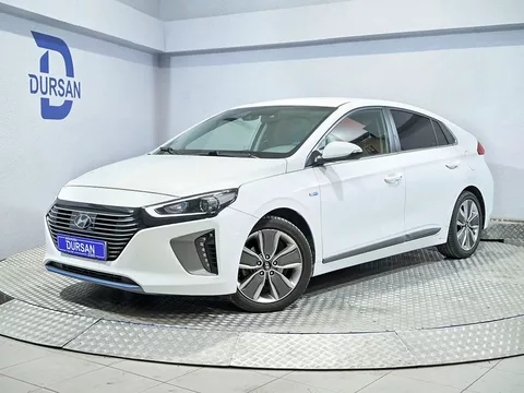 HYUNDAI Ioniq Ioniq HEV 1.6 GDI Tecno - 11790€ en Valladolid