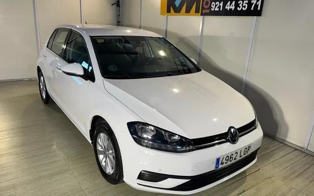 VOLKSWAGEN Golf Golf 1.6TDI Last Edition 85kW - 16900€ en Segovia