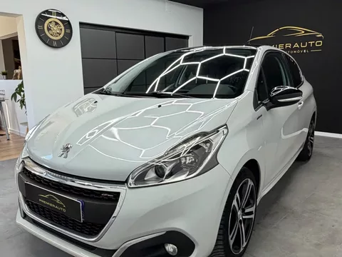 Peugeot 208 1.2 PureTech GT Line