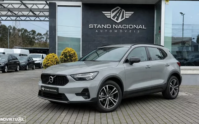 Volvo XC 40 1.5 T2 Plus Dark Auto