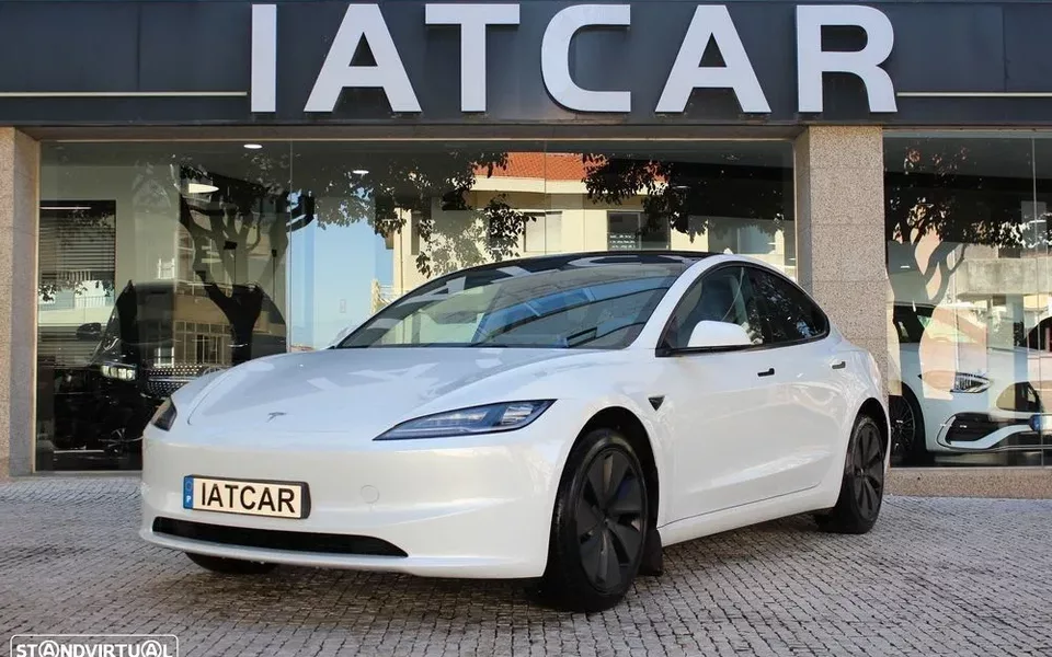 Tesla Model 3 Standard RWD