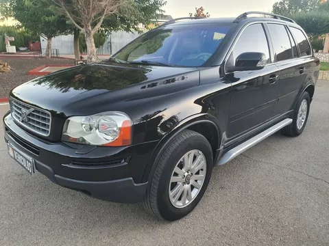 VOLVO XC90 XC90 D5 Momentum Geartronic 185