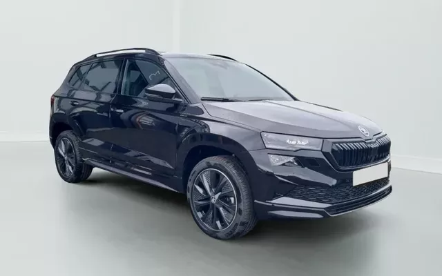 Skoda Karoq 1.5 tsi 150 sportline dsg7 Zéro km immatriculé