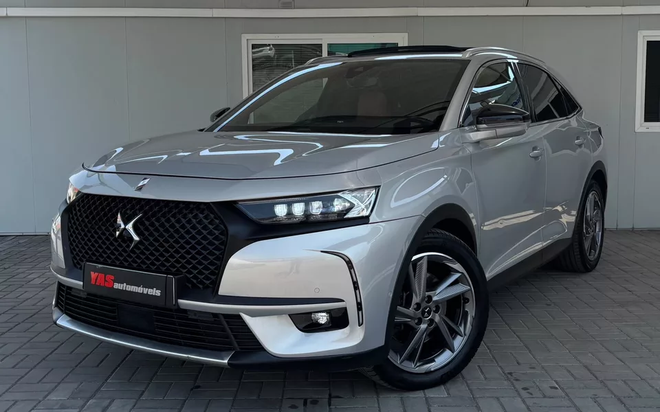 DS DS7 Crossback E-Tense Performance Line+ EAT8