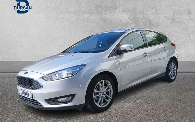 Vendido: FORD Focus Focus 1.0 Ecoboost Auto-S&S Trend+ Aut. 125 - 10790€ en Villares de la reina,
