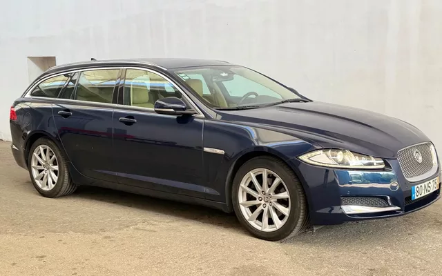 Jaguar XF Sportbrake 2.2 D Premium Luxury