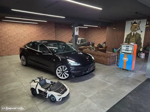 Tesla Model 3 Long Range AWD Dual Motor