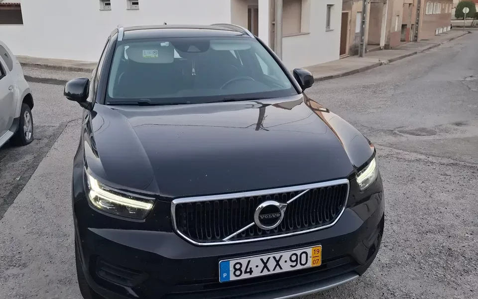 Volvo XC 40 2.0 D3 Momentum