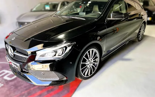 Mercedes-Benz CLA 220 d 7G-DCT AMG Line