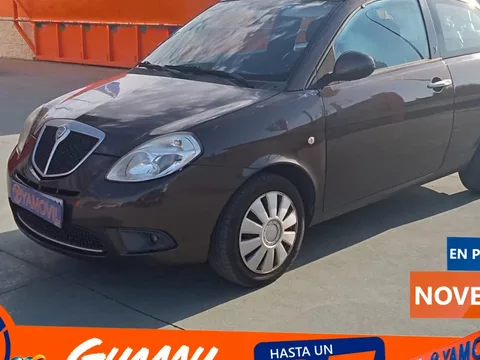 Lancia Ypsilon 1.2 8v Oro 51 kW (69 CV)
