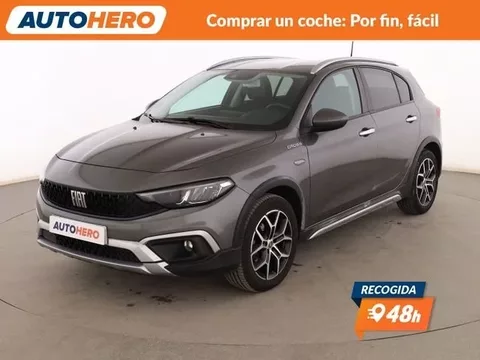 FIAT Tipo 1.5 Mild-Hybrid Cross