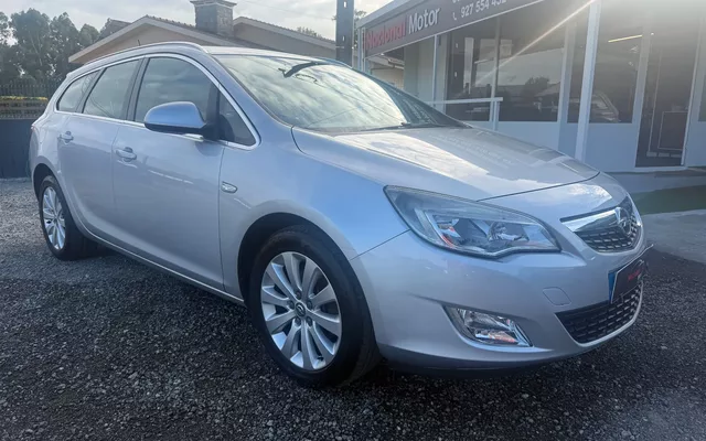 Opel Astra Sports Tourer 1.7 CDTi Cosmo
