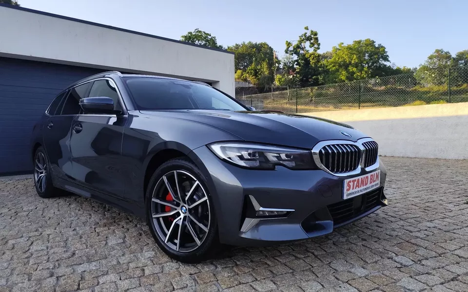 BMW 330 e Line Sport Auto