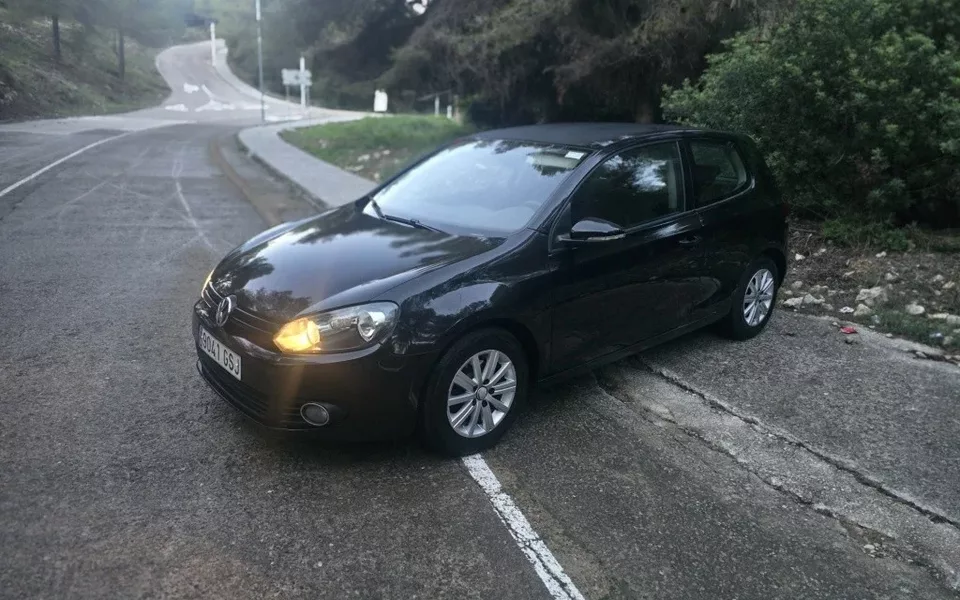 VOLKSWAGEN Golf Golf 1.6TDI CR Sport 105 - 5800€ en Vilanova i la geltrÚ