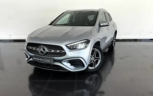 Mercedes-Benz GLA 250 e AMG Line