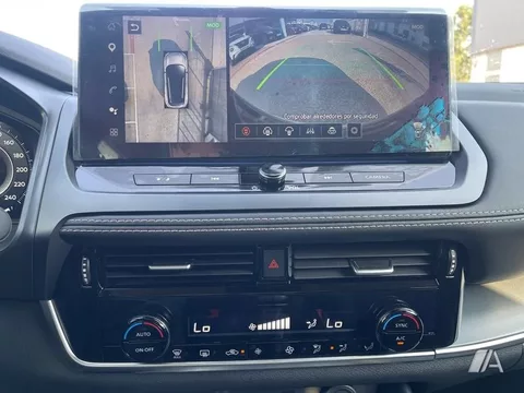 NISSAN Qashqai DIG-T 103kW N-Connecta